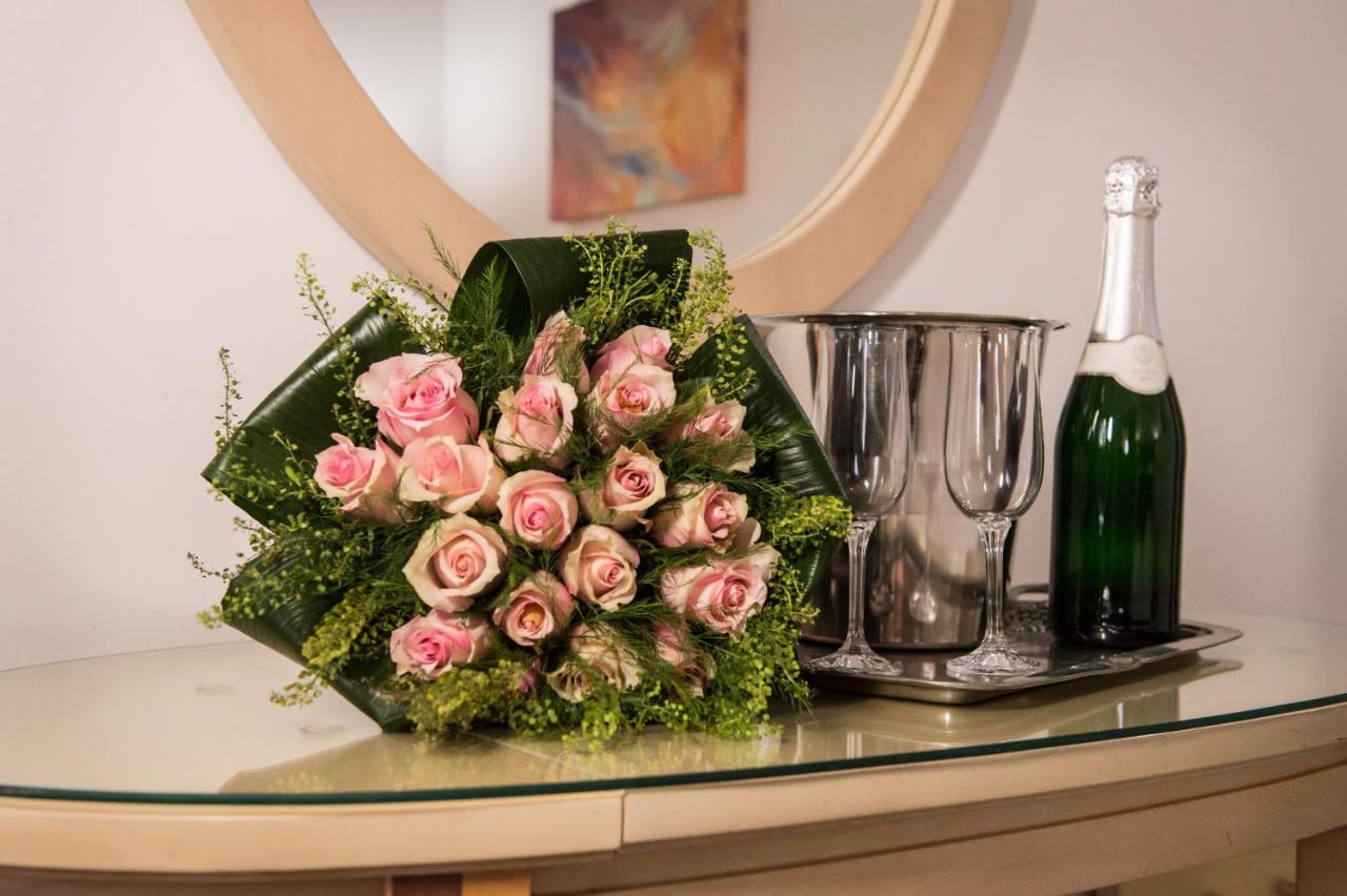 Premier Agrinio Heart Hotel Екстериор снимка